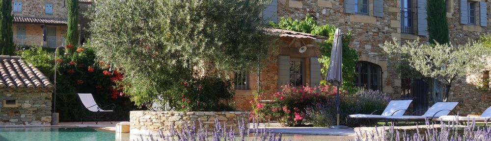 house 10 Rooms for seasonal rent on UZES (30700)