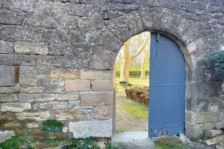 château 15 Pièces en vente sur UZES (30700)
