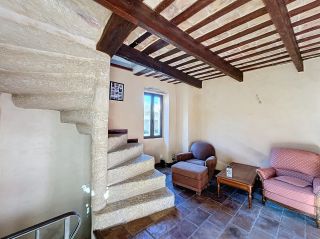 maison 8 Pièces en vente sur UZES (30700)