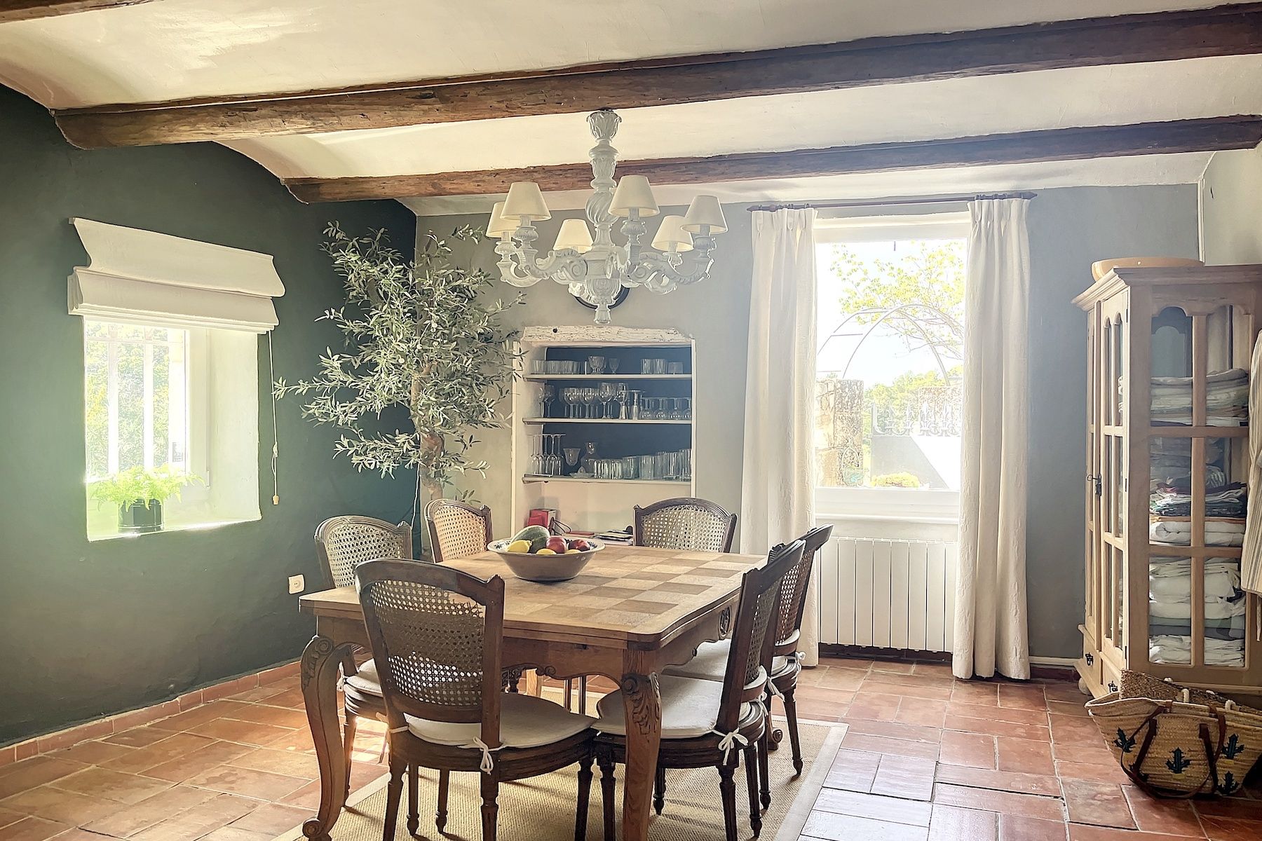 maison 7 Pièces en vente sur UZES (30700)