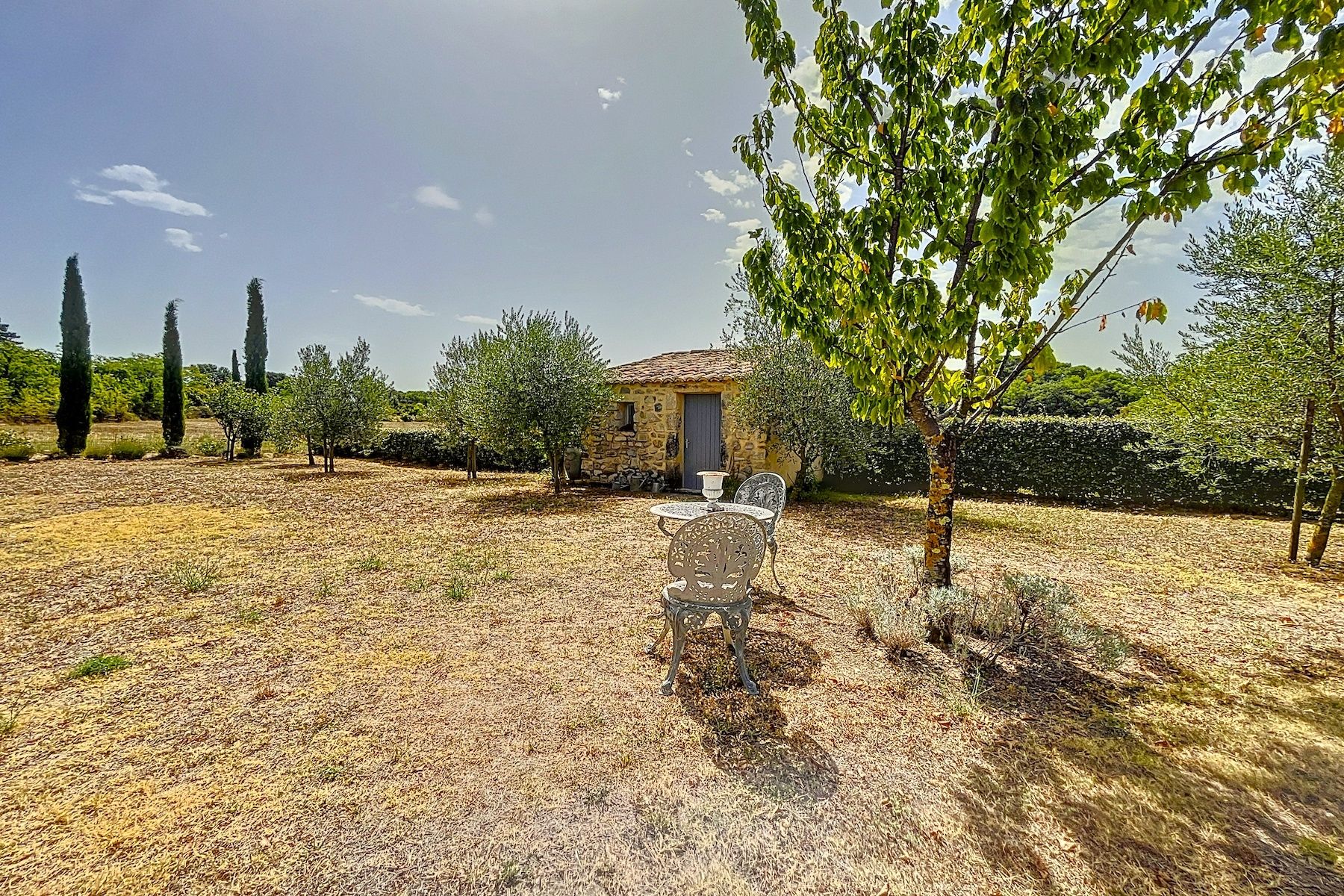 maison 7 Pièces en vente sur UZES (30700)