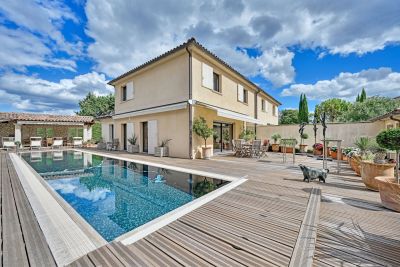 house 5 Rooms for sale on UZES (30700) Sale House Uzès 5 Rooms 247 m²