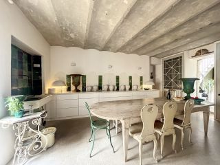 maison de ville 6 Pièces en vente sur UZES (30700)
