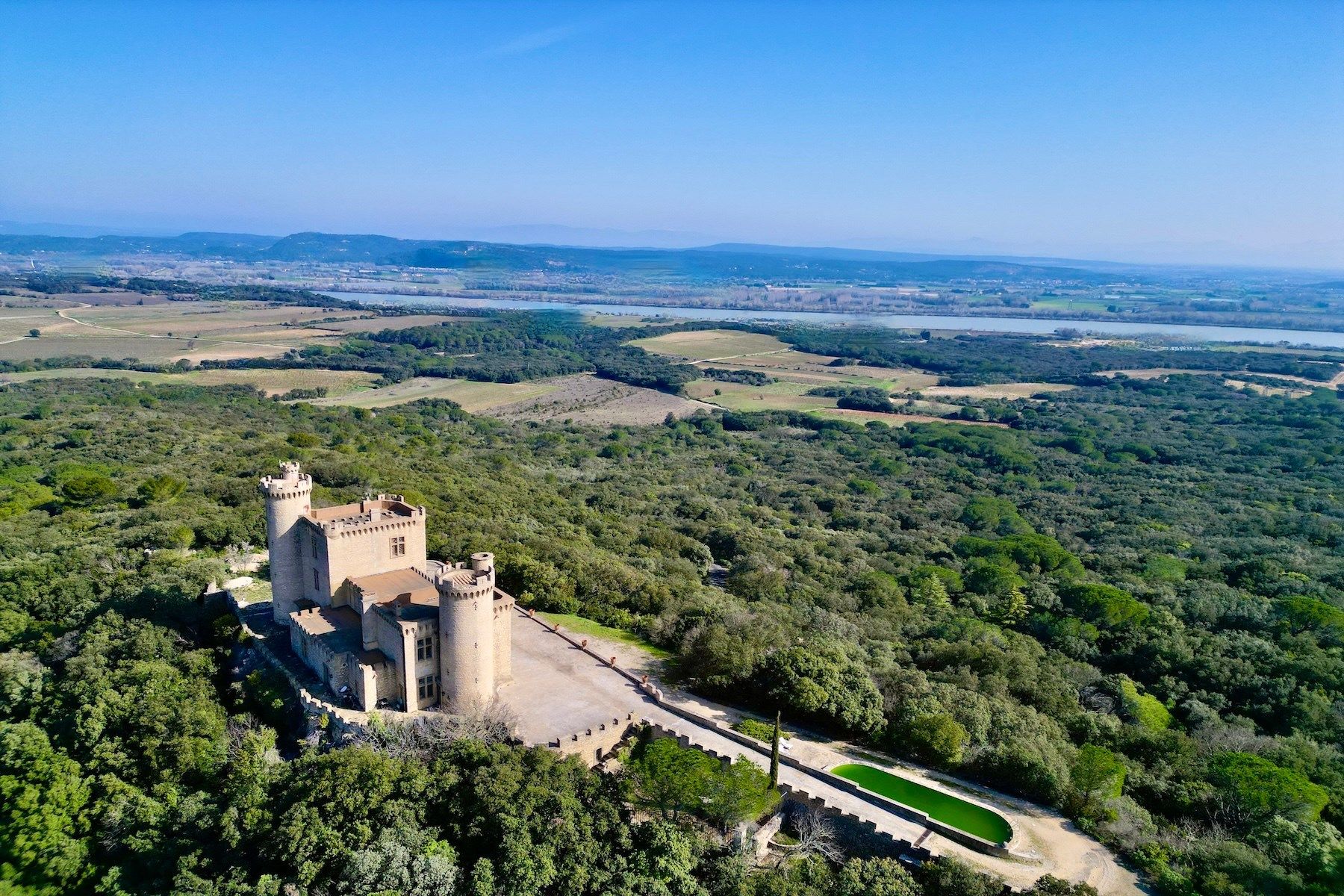 château 9 Pièces en vente sur PONT ST ESPRIT (30130)