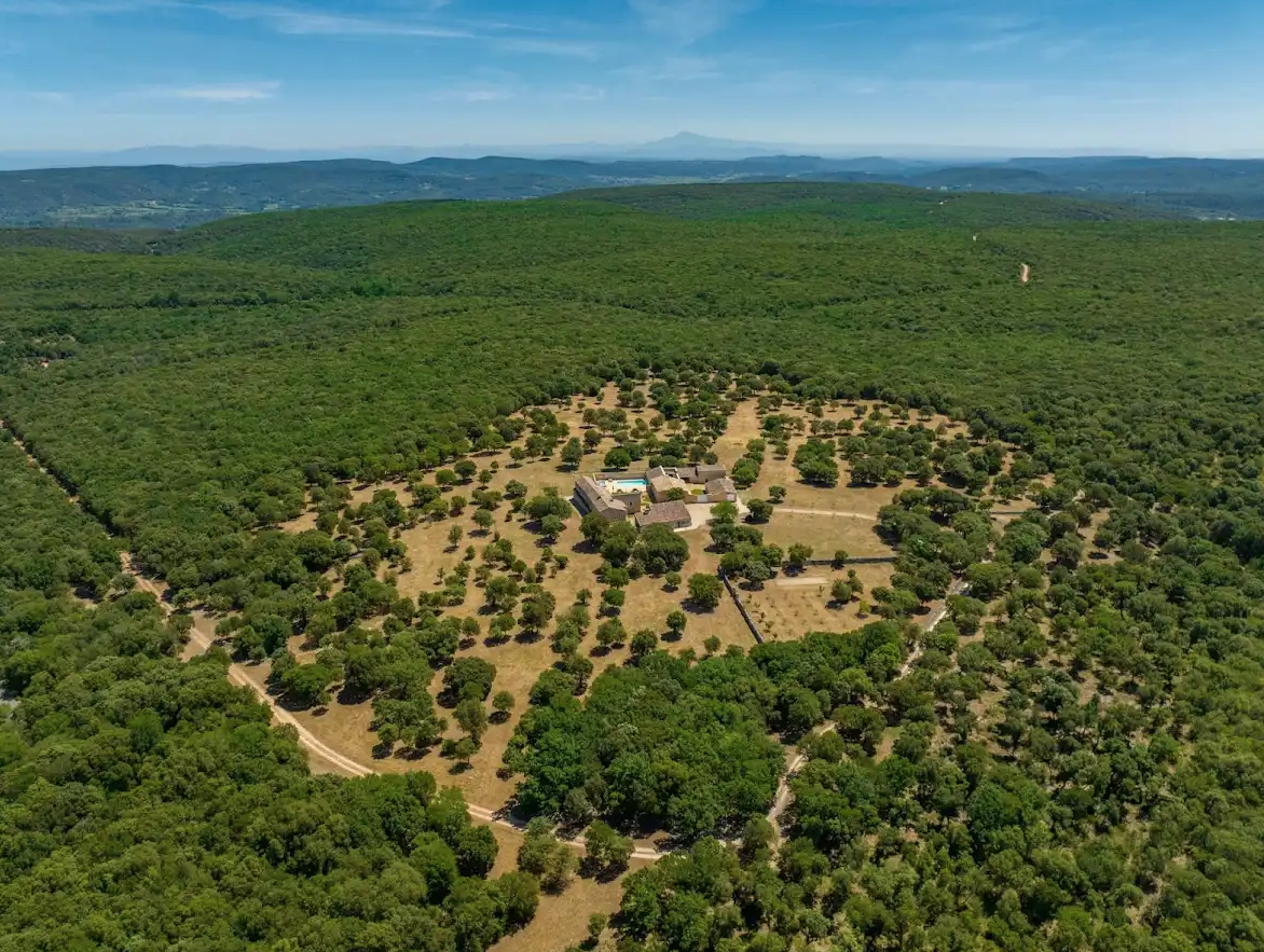 mas 20 Pièces en vente sur UZES (30700)