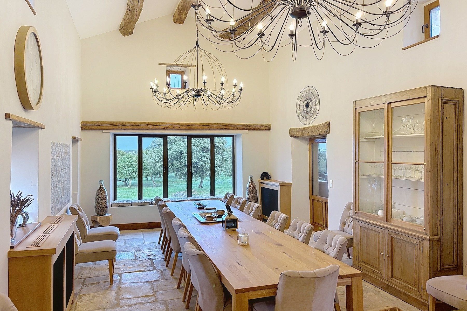 mas 20 Pièces en vente sur UZES (30700)