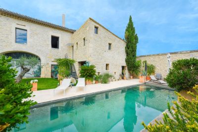 house 10 Rooms for sale on NIMES (30000) Sale House Nîmes 10 Rooms 630 m²