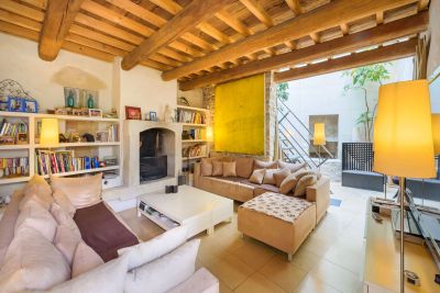 house 10 Rooms for sale on NIMES (30000) Sale House Nîmes 10 Rooms 630 m²