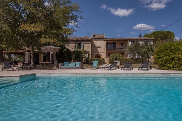 Vente Maison Uzès 11&nbsp;Pièces 350&nbsp;m²