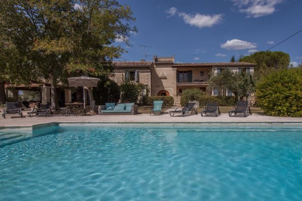 Sale House Uzès 11&nbsp;Rooms 350&nbsp;m²
