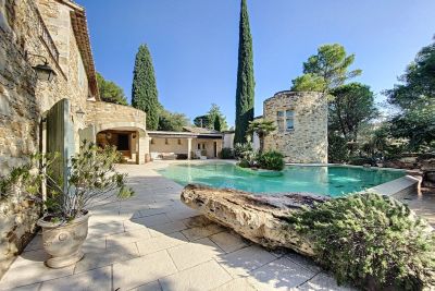 house 10 Rooms for sale on UZES (30700) Sale House Uzès 10 Rooms 167 m²