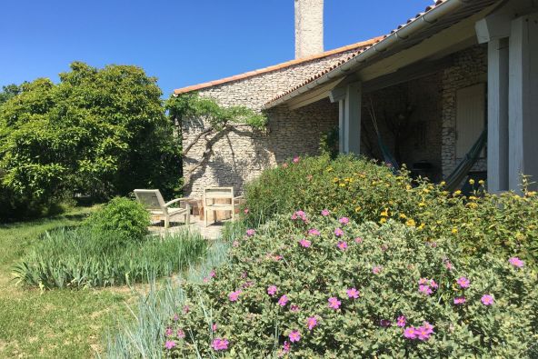 Vente Mas Lussan 8&nbsp;Pièces 200&nbsp;m²