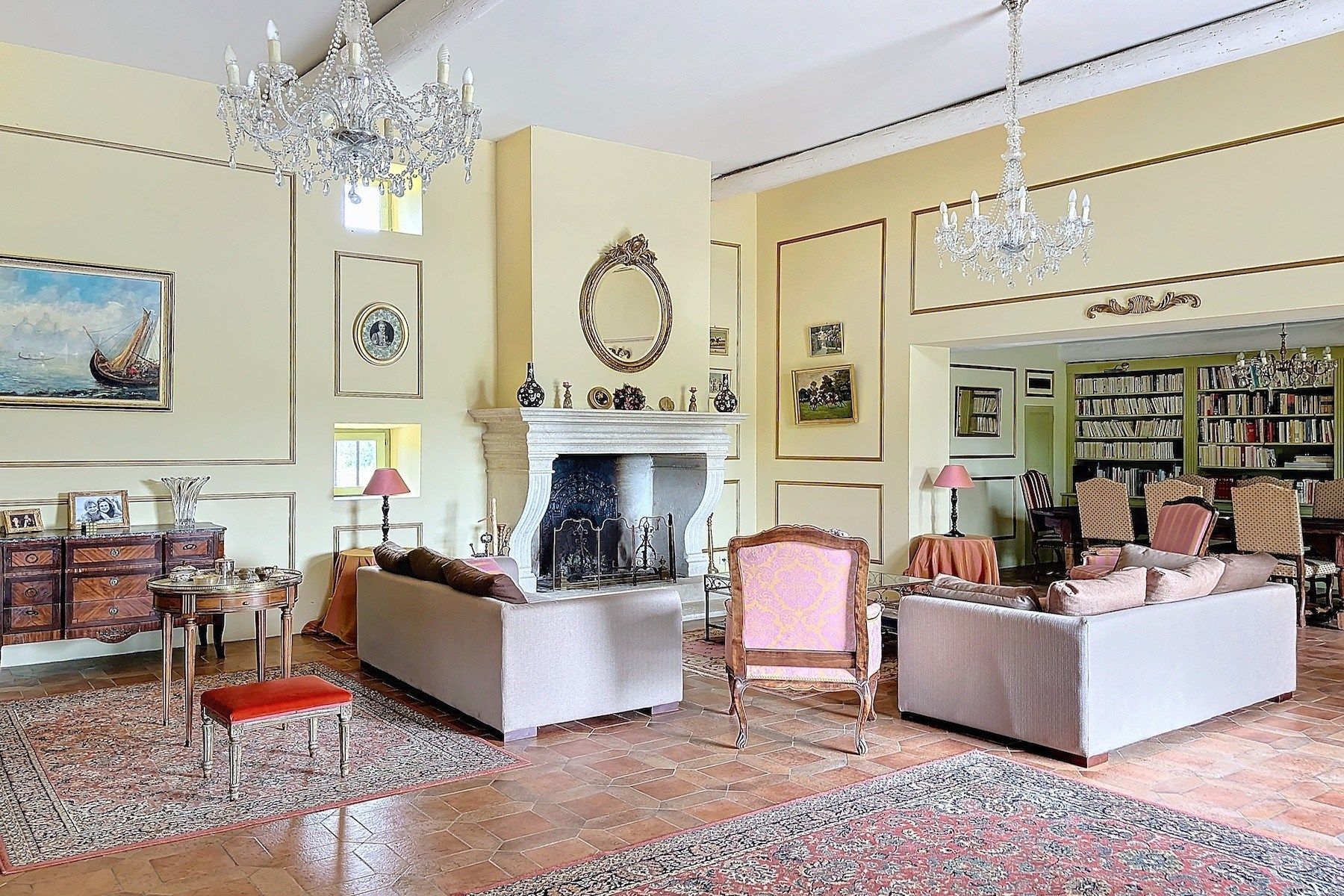 maison 10 Pièces en vente sur UZES (30700)