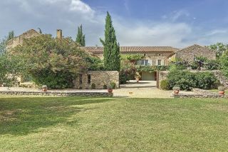 maison 10 Pièces en vente sur UZES (30700)
