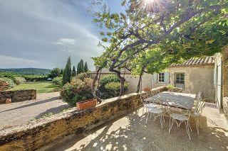 maison 10 Pièces en vente sur UZES (30700)