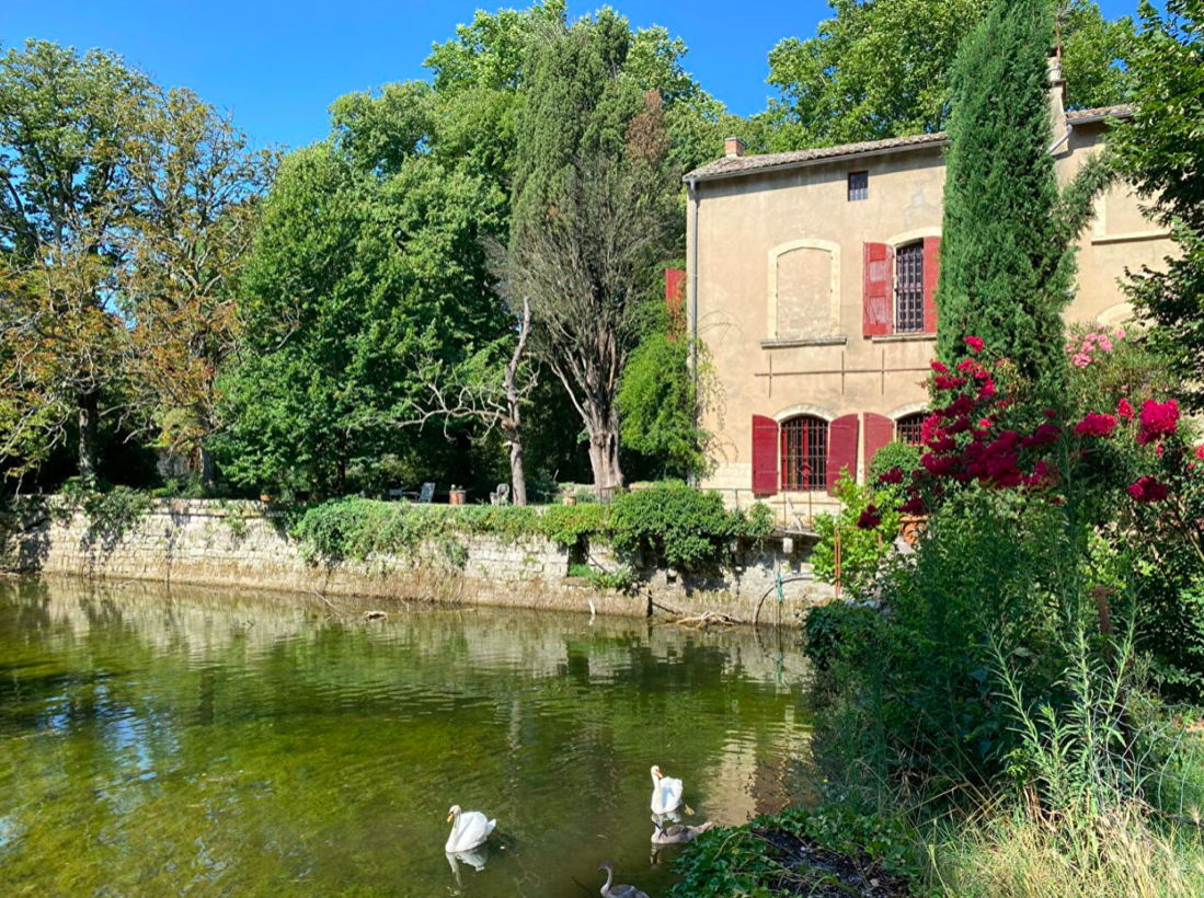 château 8 Pièces en vente sur UZES (30700)
