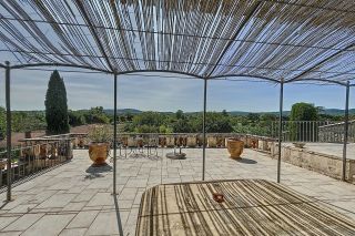 maison 8 Pièces en vente sur UZES (30700)