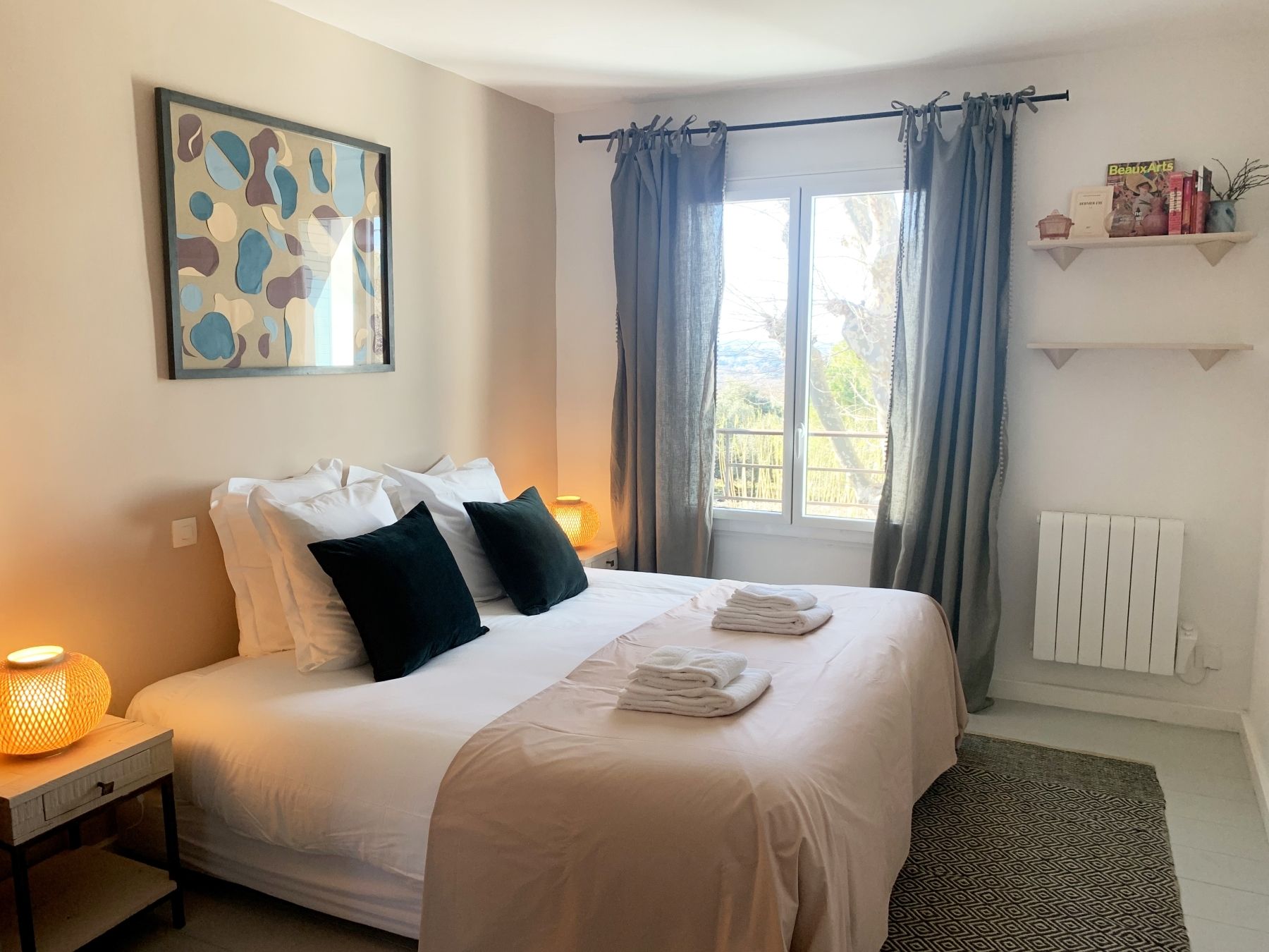 propriété 20 Pièces en vente sur UZES (30700)