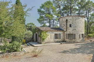 maison 9 Pièces en vente sur BARJAC (30430)