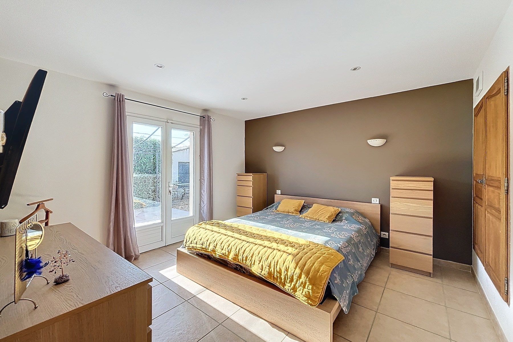 maison 6 Pièces en vente sur UZES (30700)