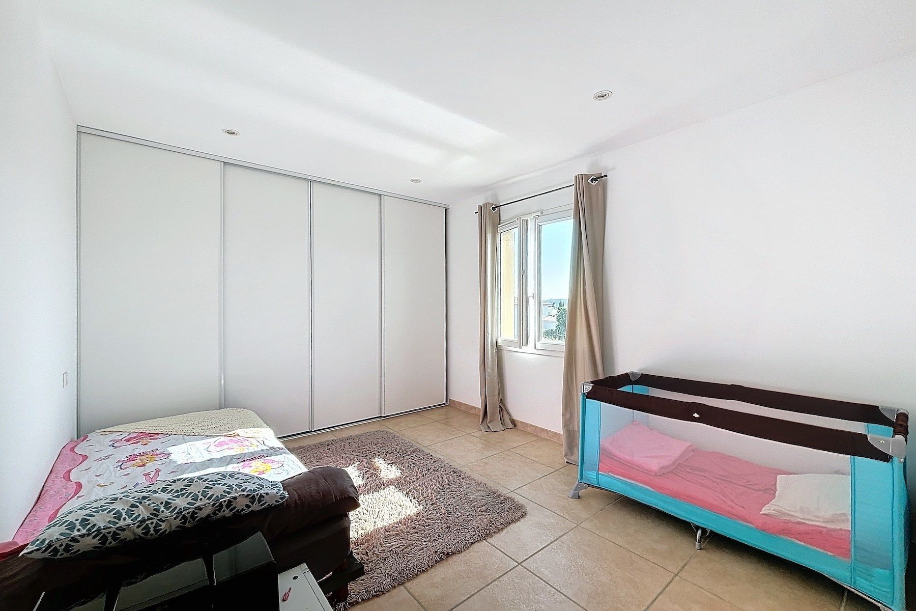 maison 6 Pièces en vente sur UZES (30700)