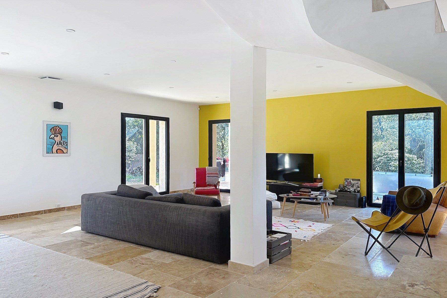 house 6 Rooms for sale on NIMES (30900)