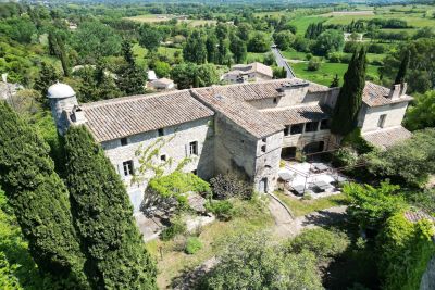 Vente Château Uzès 15 Pièces 1100 m²