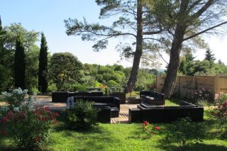château 15 Pièces en vente sur UZES (30700)