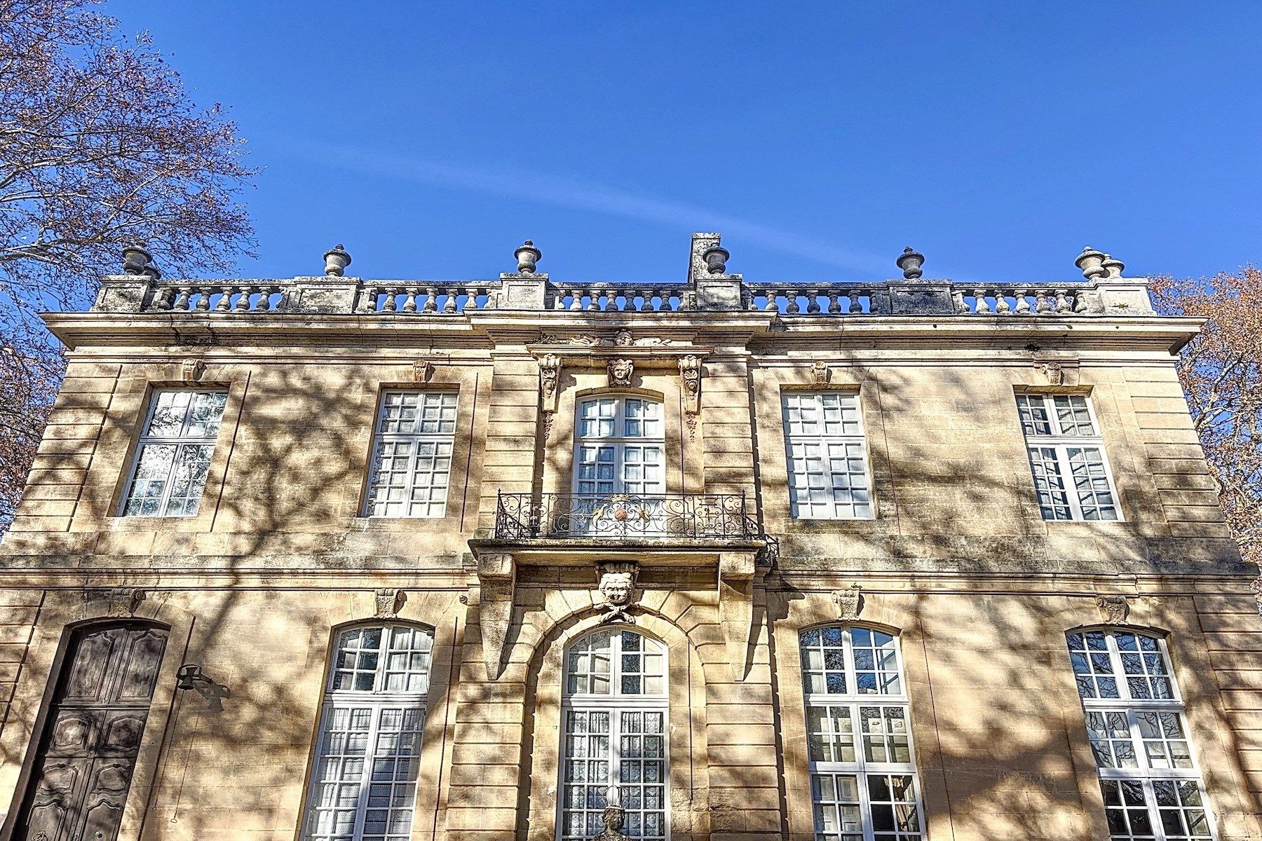 château 40 Pièces en vente sur FORCALQUIER (04300)
