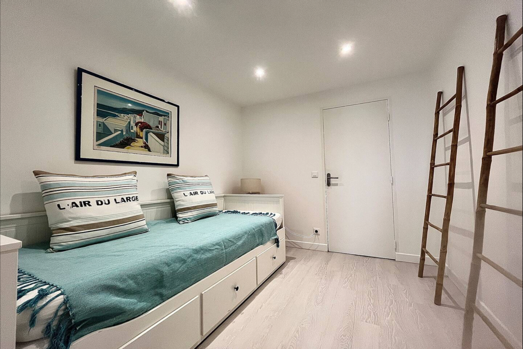 apartment 3 Rooms for sale on CARNON PLAGE (34280)