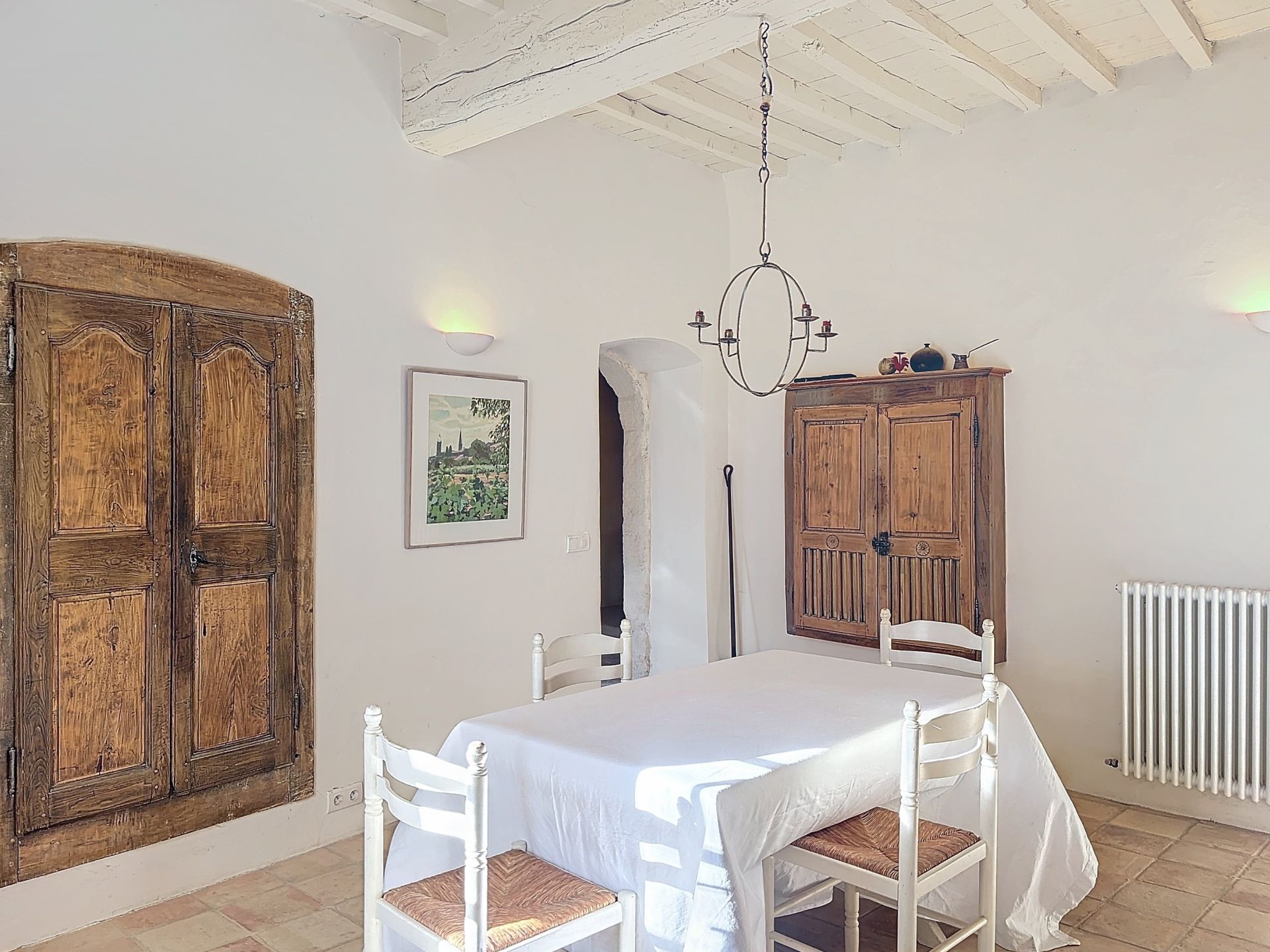 house 9 Rooms for sale on UZES (30700)