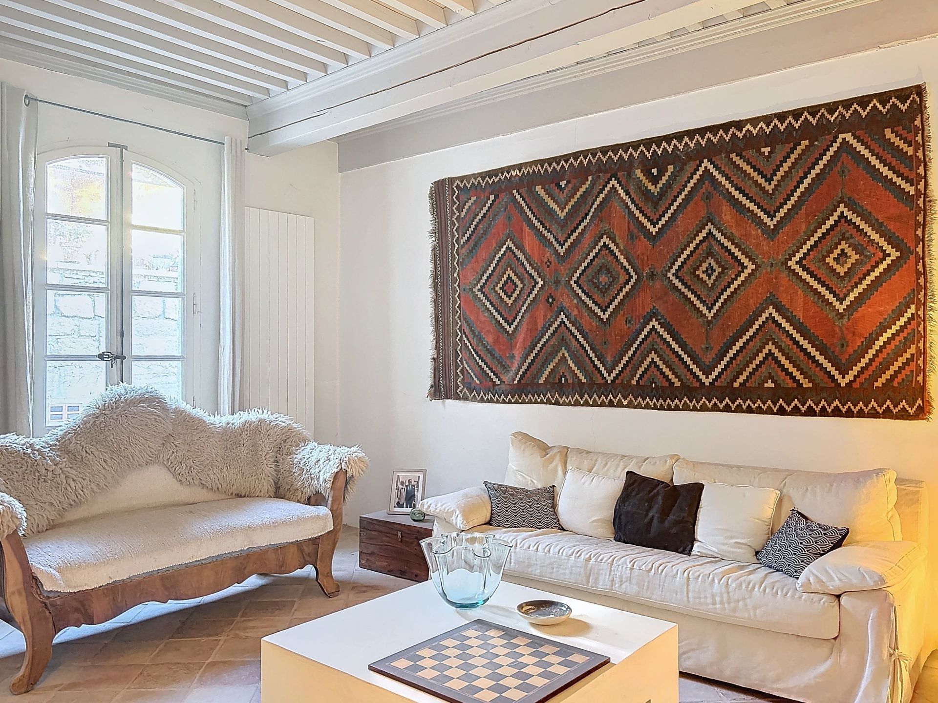 house 9 Rooms for sale on UZES (30700)