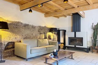 house 11 Rooms for sale on UZES (30700)