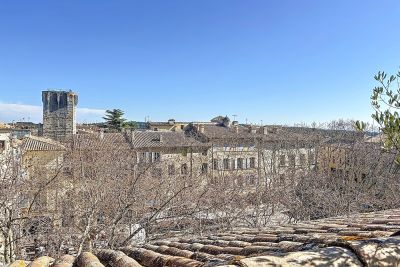 appartement 4 Pièces en vente sur UZES (30700) Vente Appartement Uzès 4 Pièces 130 m²