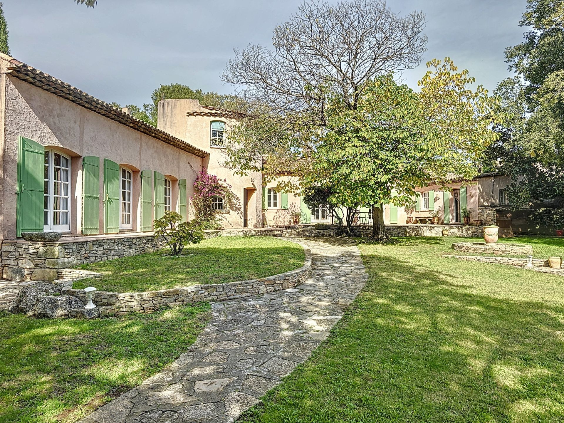 maison 7 Pièces en vente sur NIMES (30900)