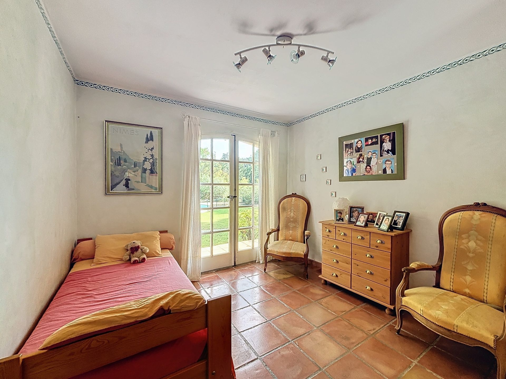 maison 7 Pièces en vente sur NIMES (30900)