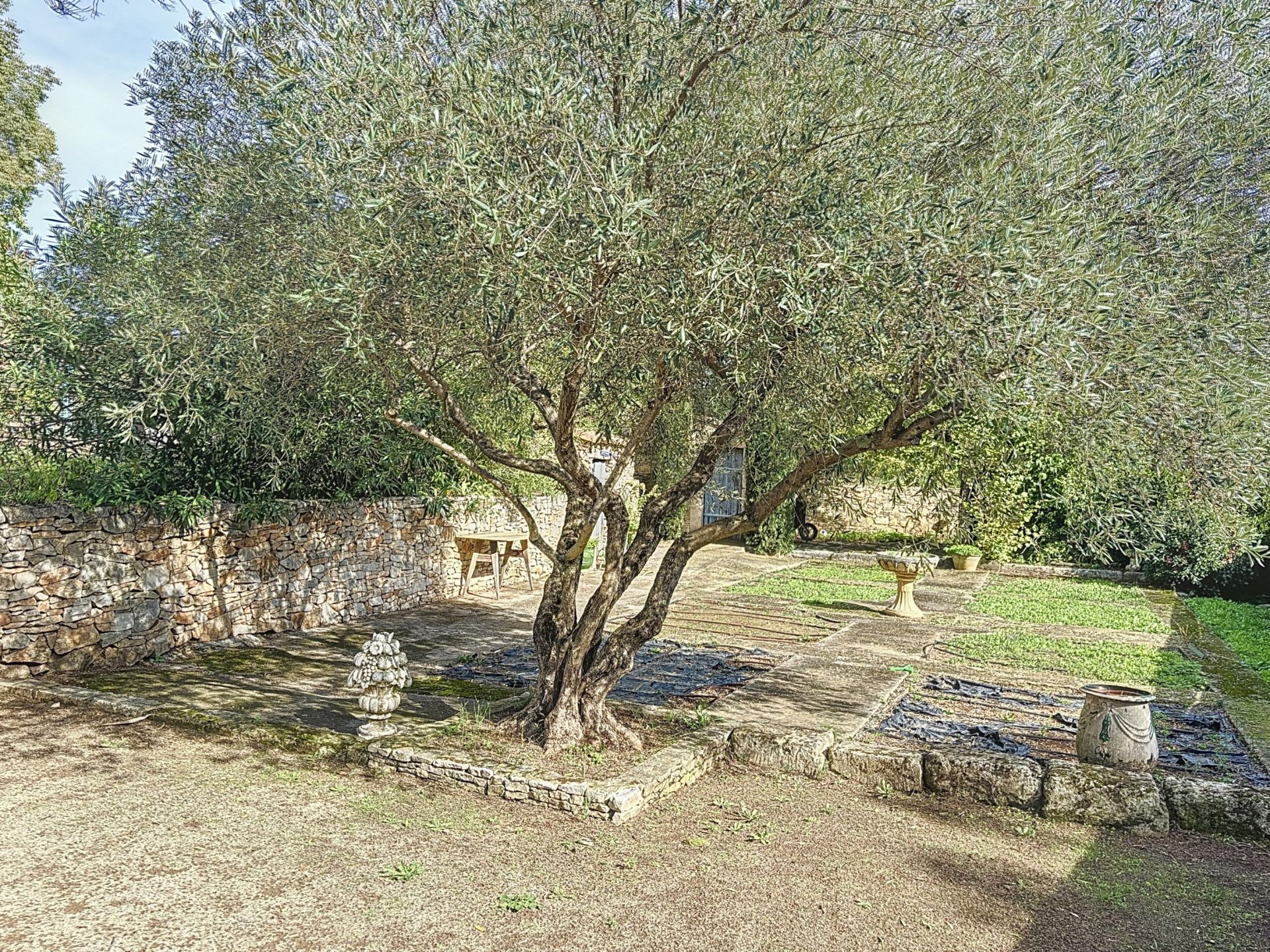 maison 7 Pièces en vente sur NIMES (30900)