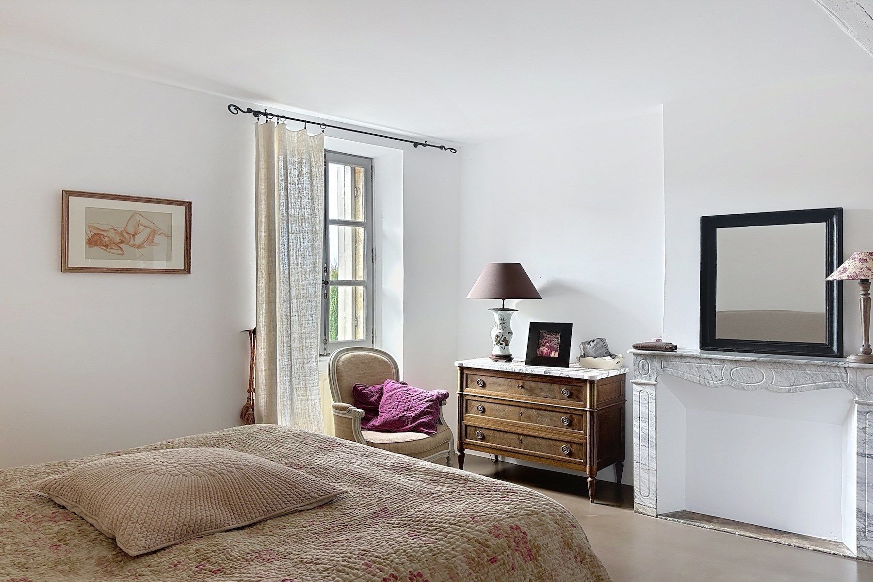 mas 10 Rooms for sale on UZES (30700)