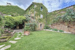 mas 10 Pièces en vente sur UZES (30700)