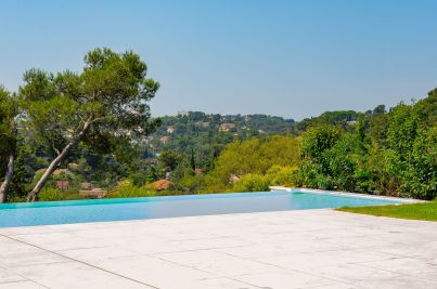 house 6 Rooms for sale on NIMES (30000) Sale House Nîmes 6 Rooms 420 m²