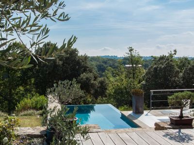 villa 10 Pièces en vente sur UZES (30700) Vente Villa Uzès 10 Pièces 300 m²