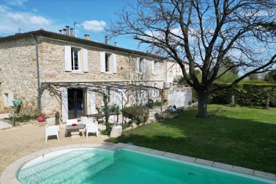 Vente Maison de maître Uzès 8&nbsp;Pièces 320&nbsp;m²