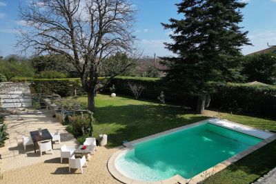 Sale Mansion Uzès 8 Rooms 320 m²