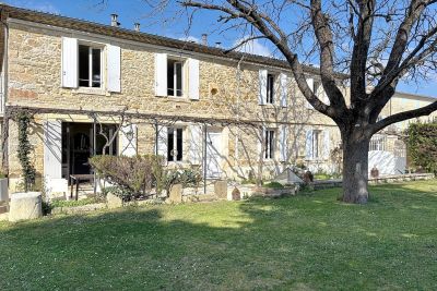 Sale Mansion Uzès 8 Rooms 320 m²