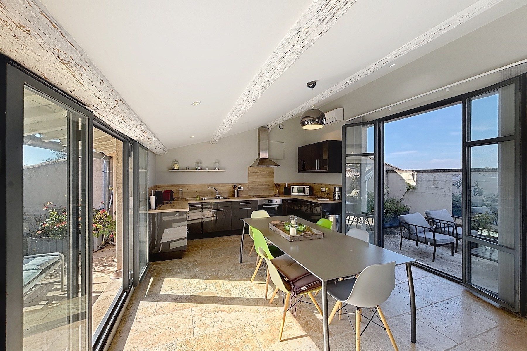 maison 6 Pièces en vente sur UZES (30700)