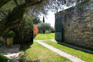 maison 6 Pièces en vente sur UZES (30700)