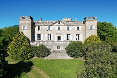 Sale Castle Uzès 17&nbsp;Rooms 900&nbsp;m²