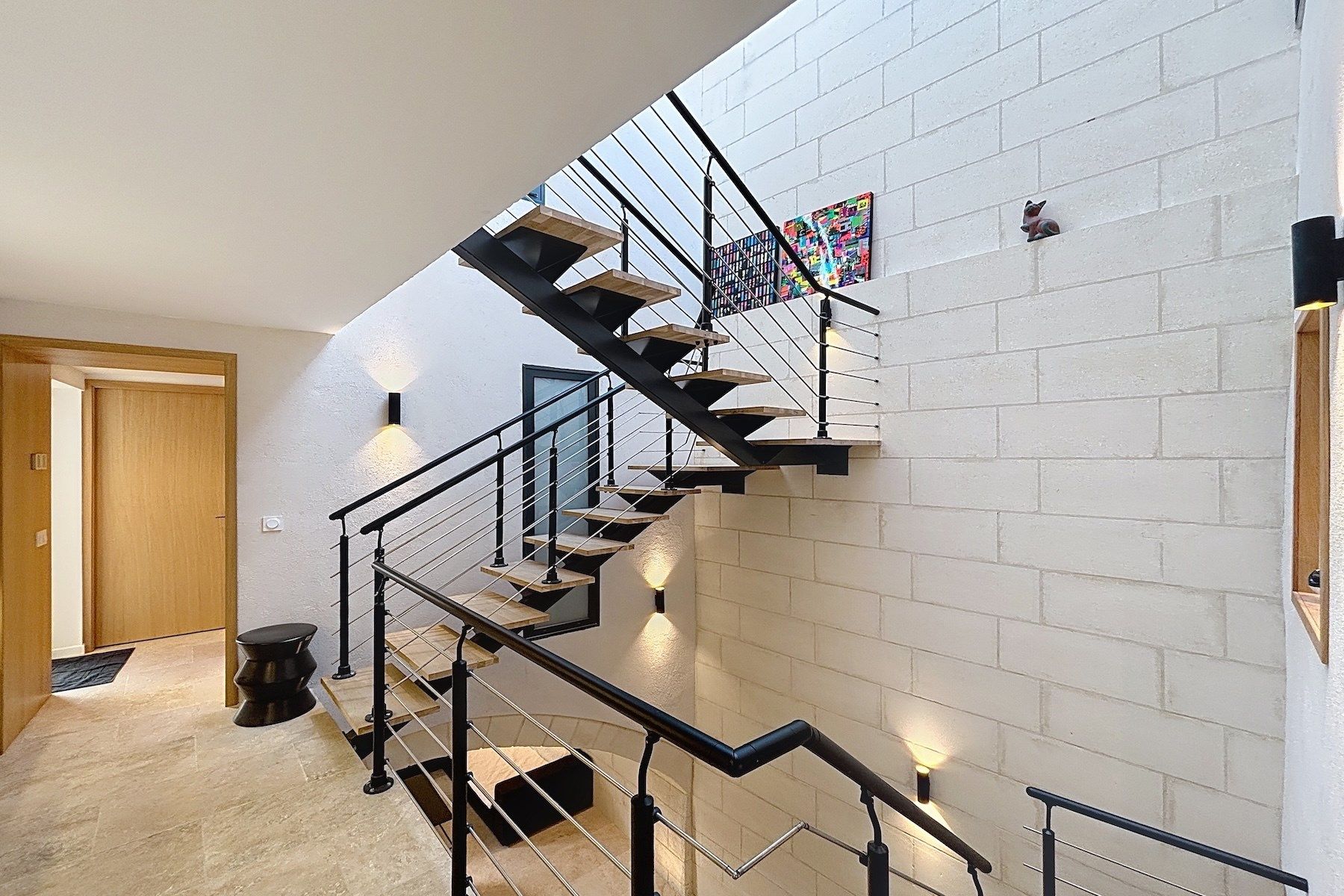 house 6 Rooms for sale on UZES (30700)