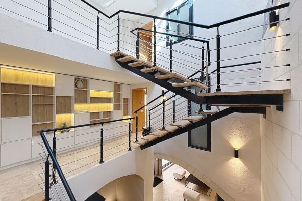 Vente Maison Uzès 6 Pièces 166 m²