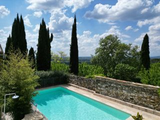 maison 7 Pièces en vente sur UZES (30700)